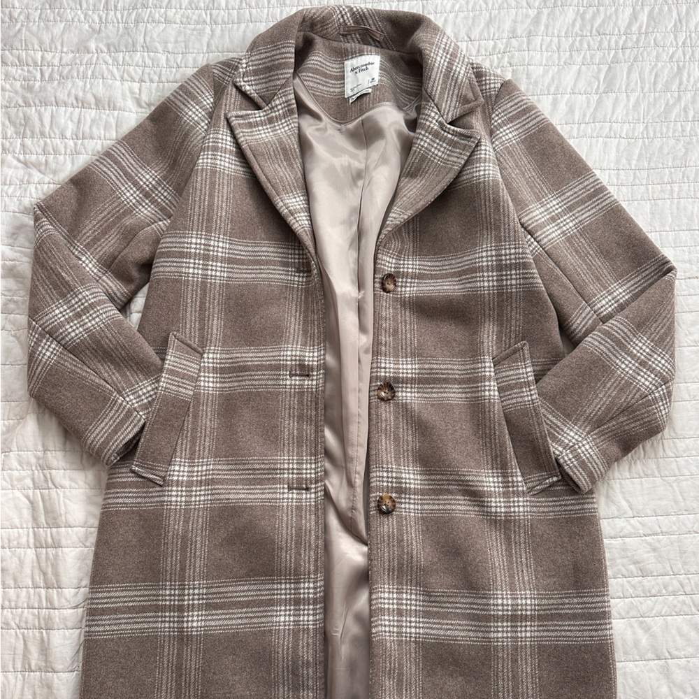Abercrombie & Fitch Beige Plaid Dad Jacket Medium